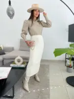⁦חצאית ג׳ואן שמנת⁩ – תמונה ⁦2⁩