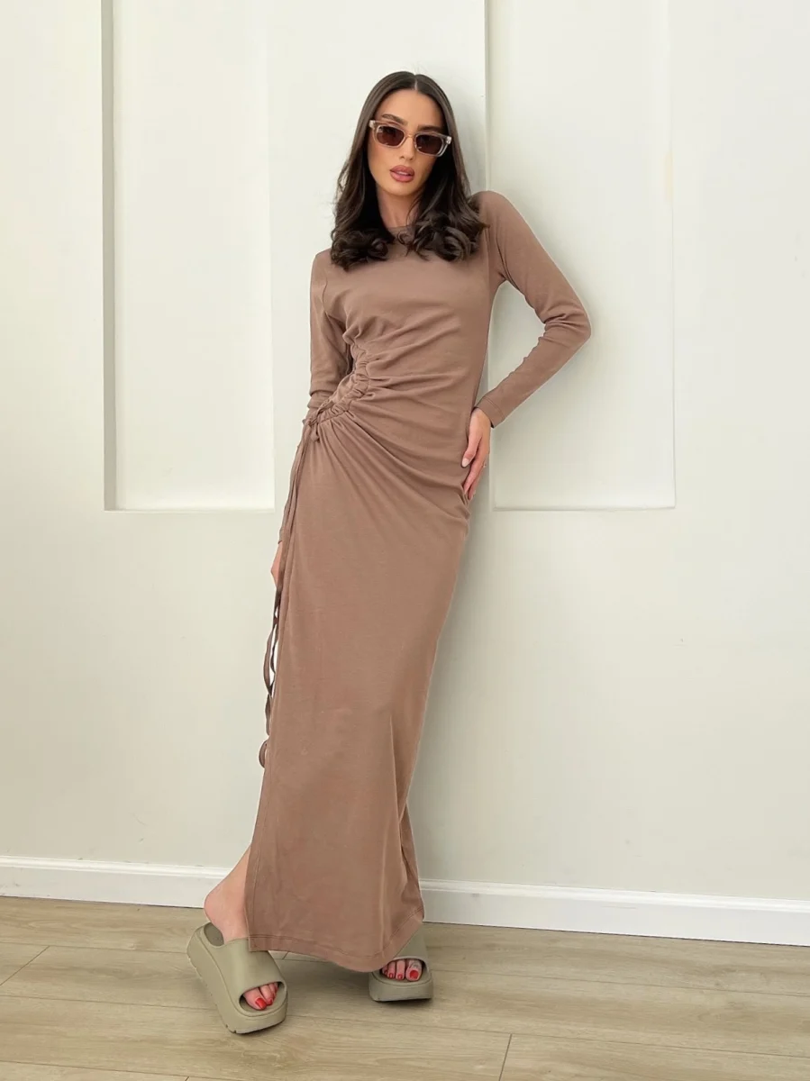 IMG_7872 שמלת שמש חום כהה – תמונה 1