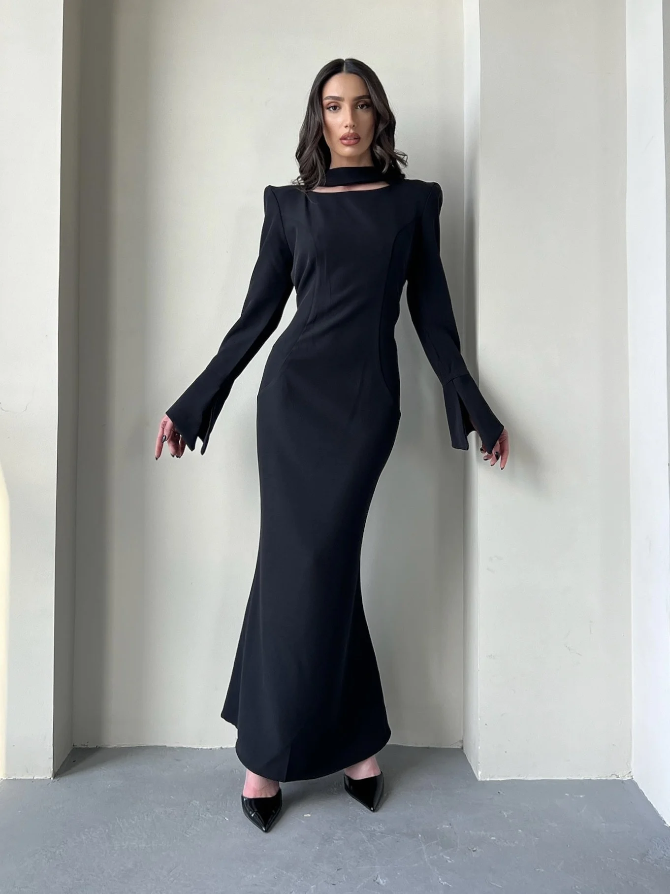 IMG_1450 שמלת ליר שחור – תמונה 1