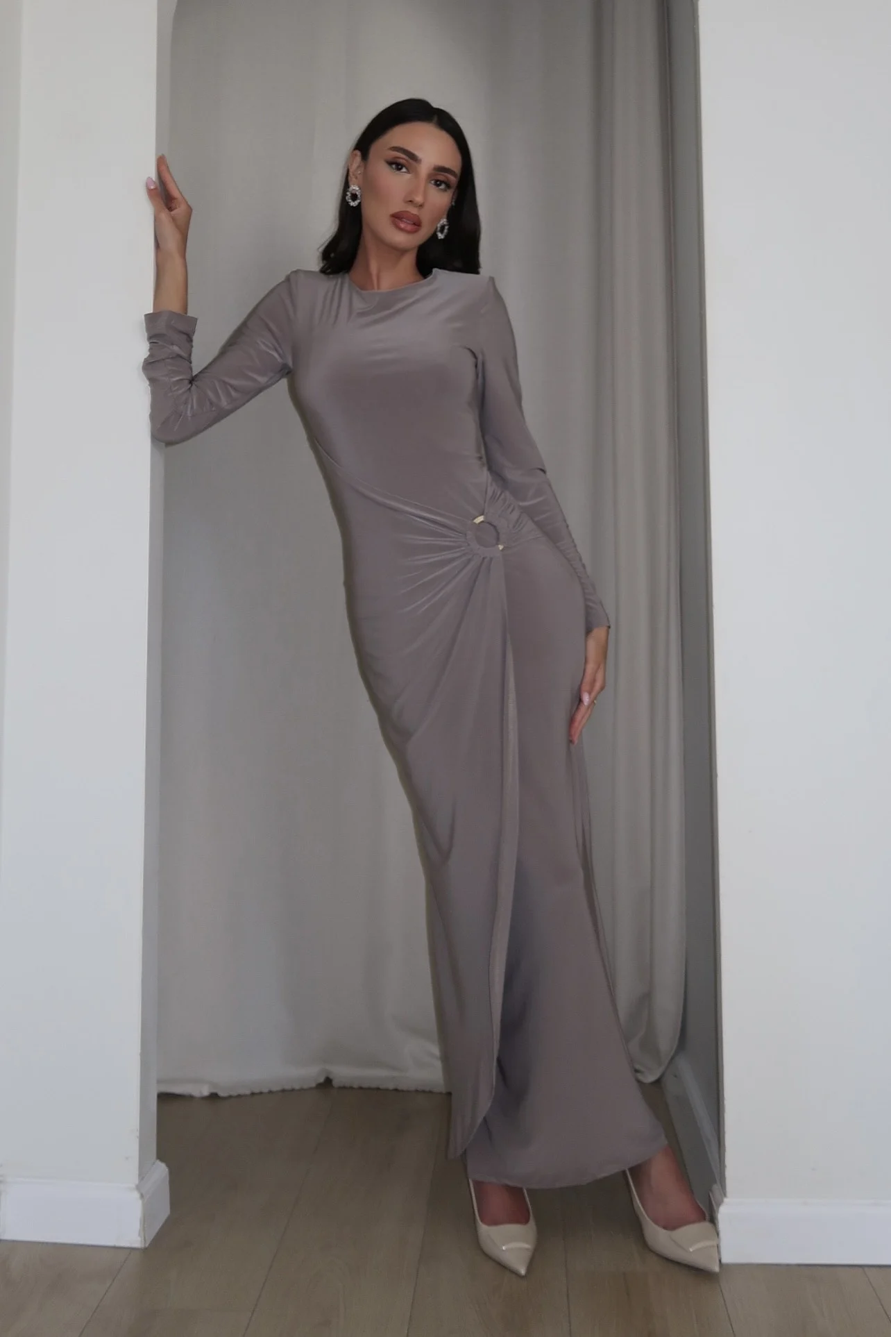 IMG_9908 שמלת ליבר אפור – תמונה 1