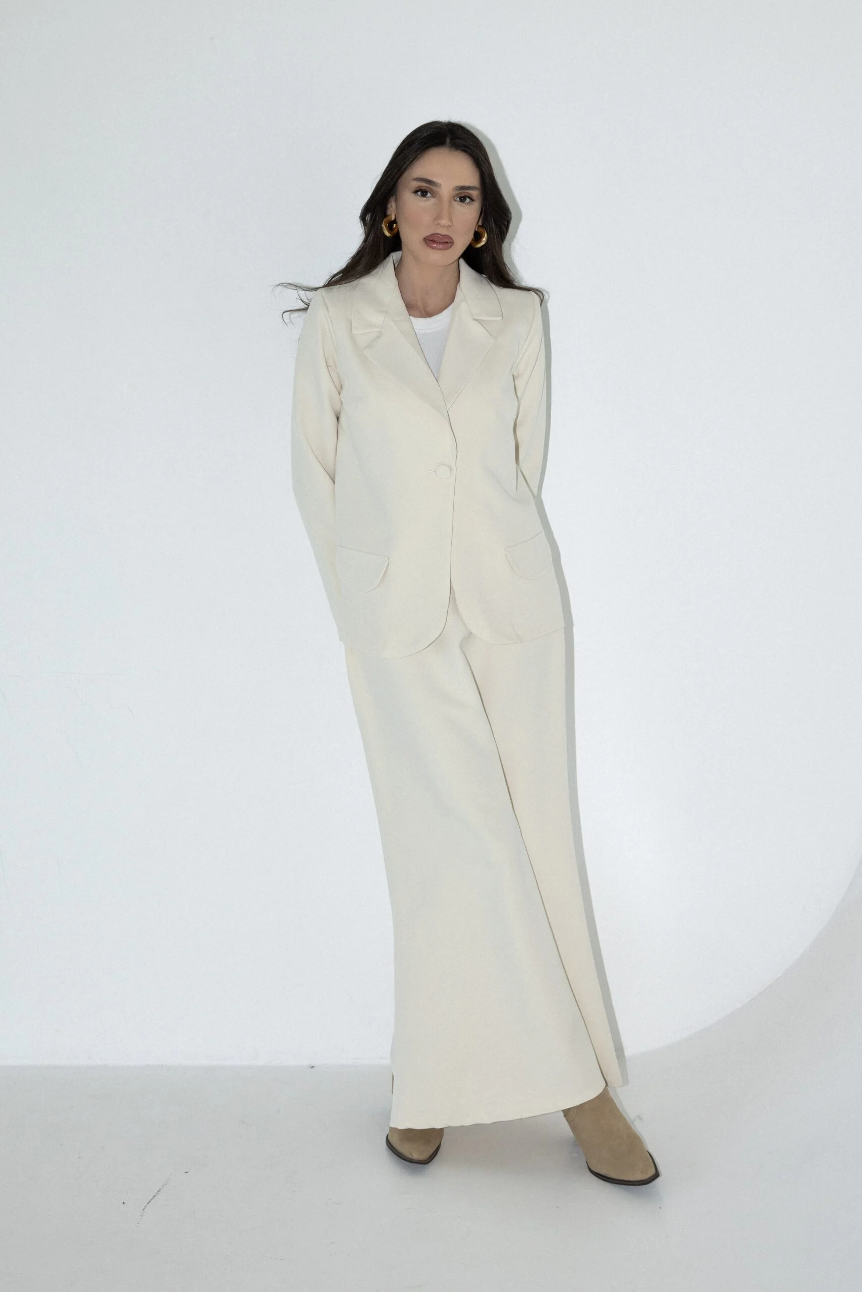 IMG_9762 Amelia Suit - Cream - Image 1