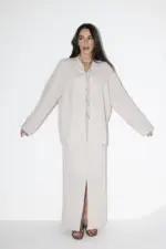 חליפת אן בז'