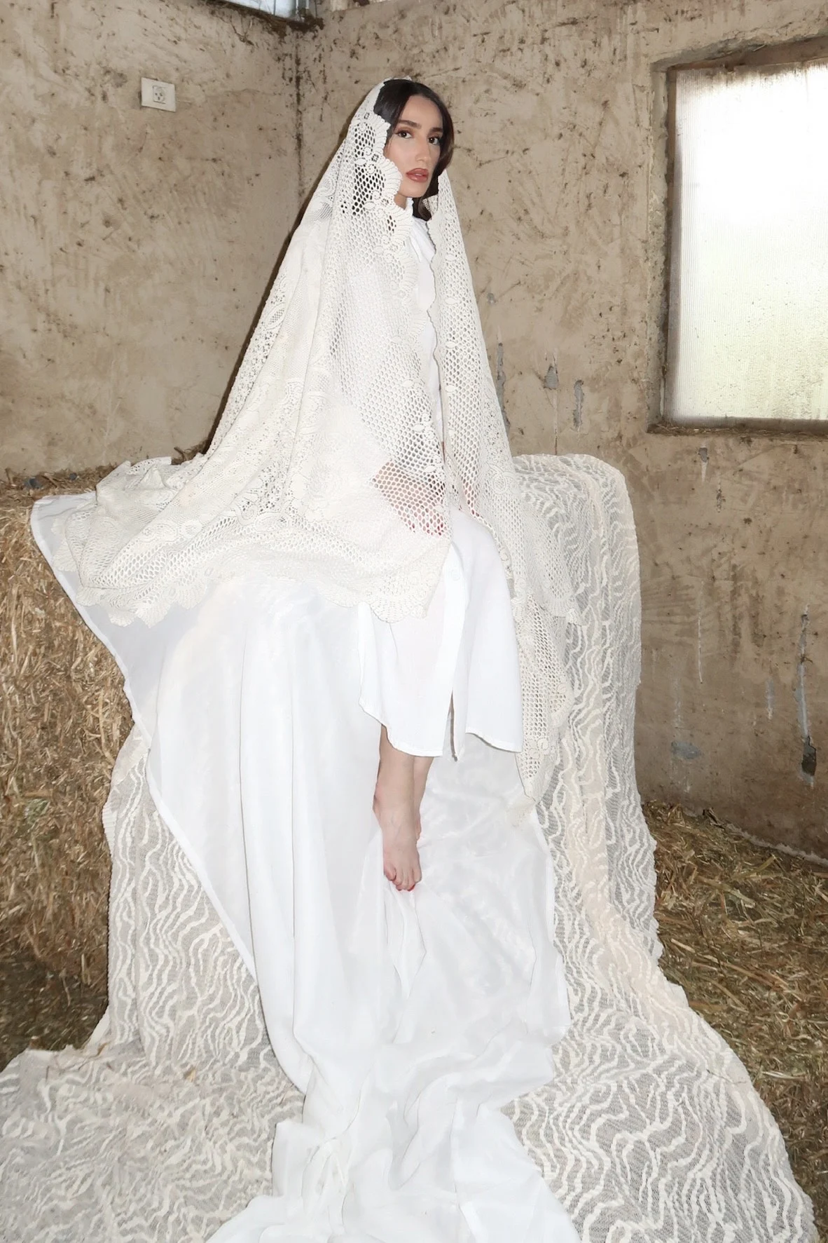 IMG_1035 שמלת זאק לבן – תמונה 1