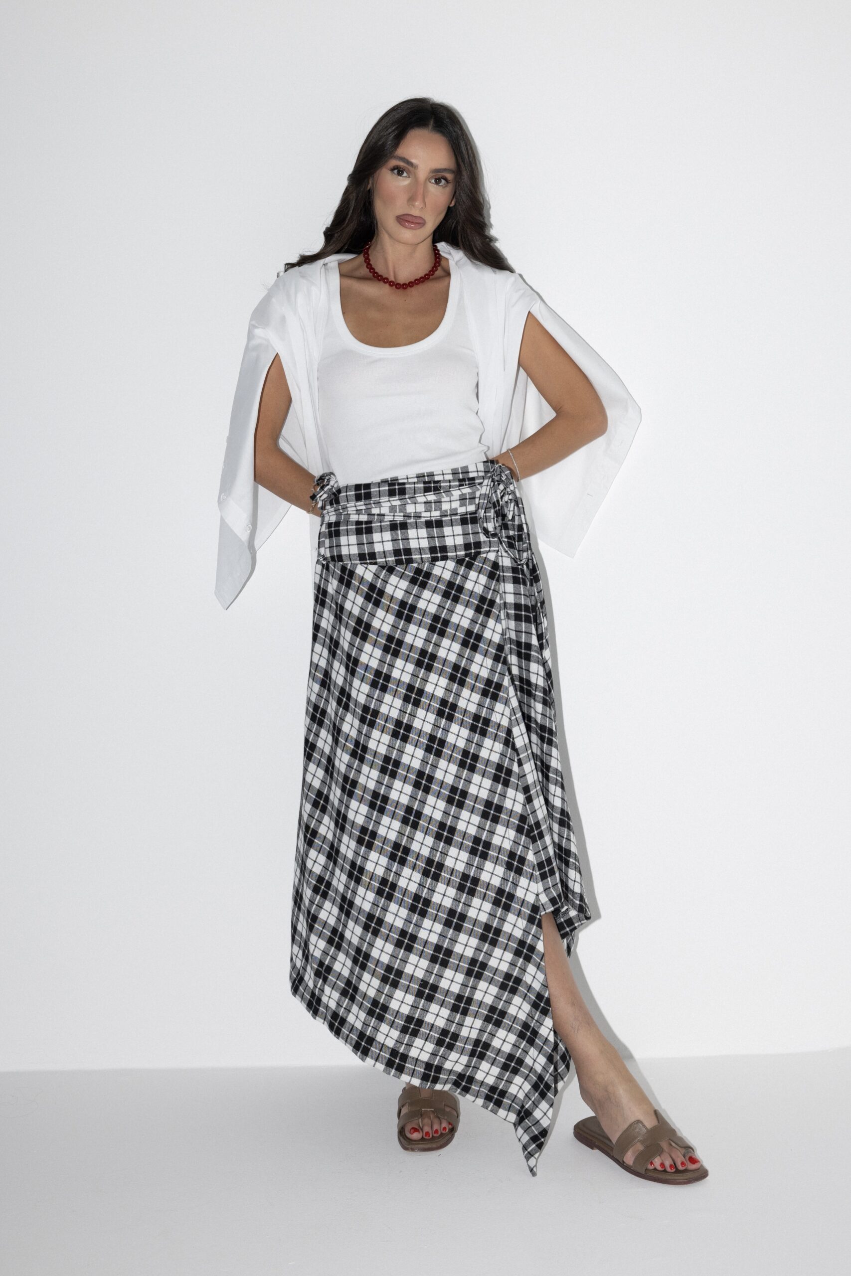 חצאית משבצות שחור_1