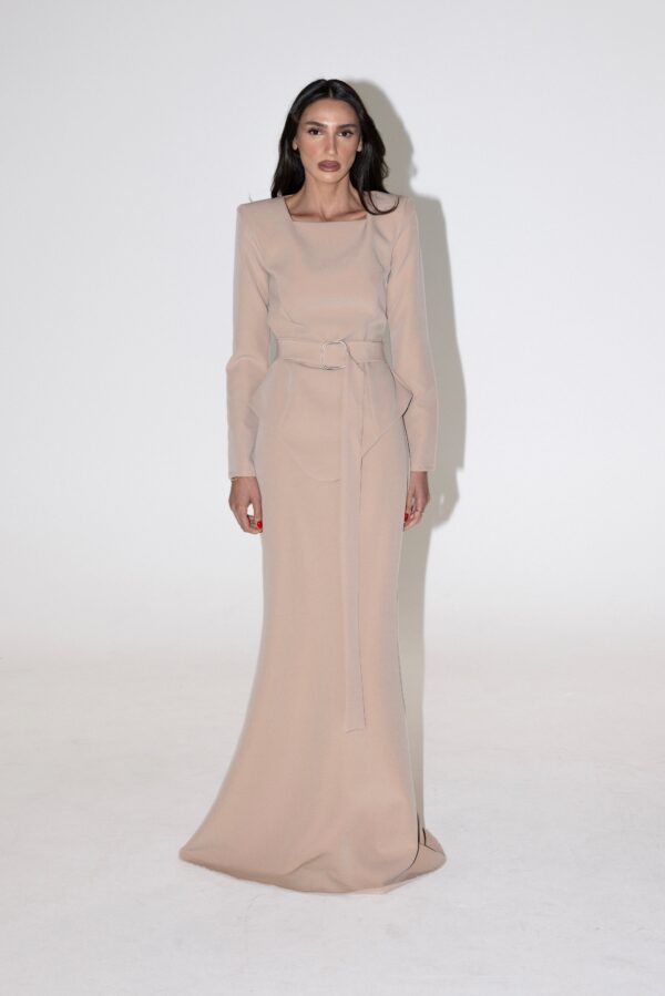 חליפת הלן בז'