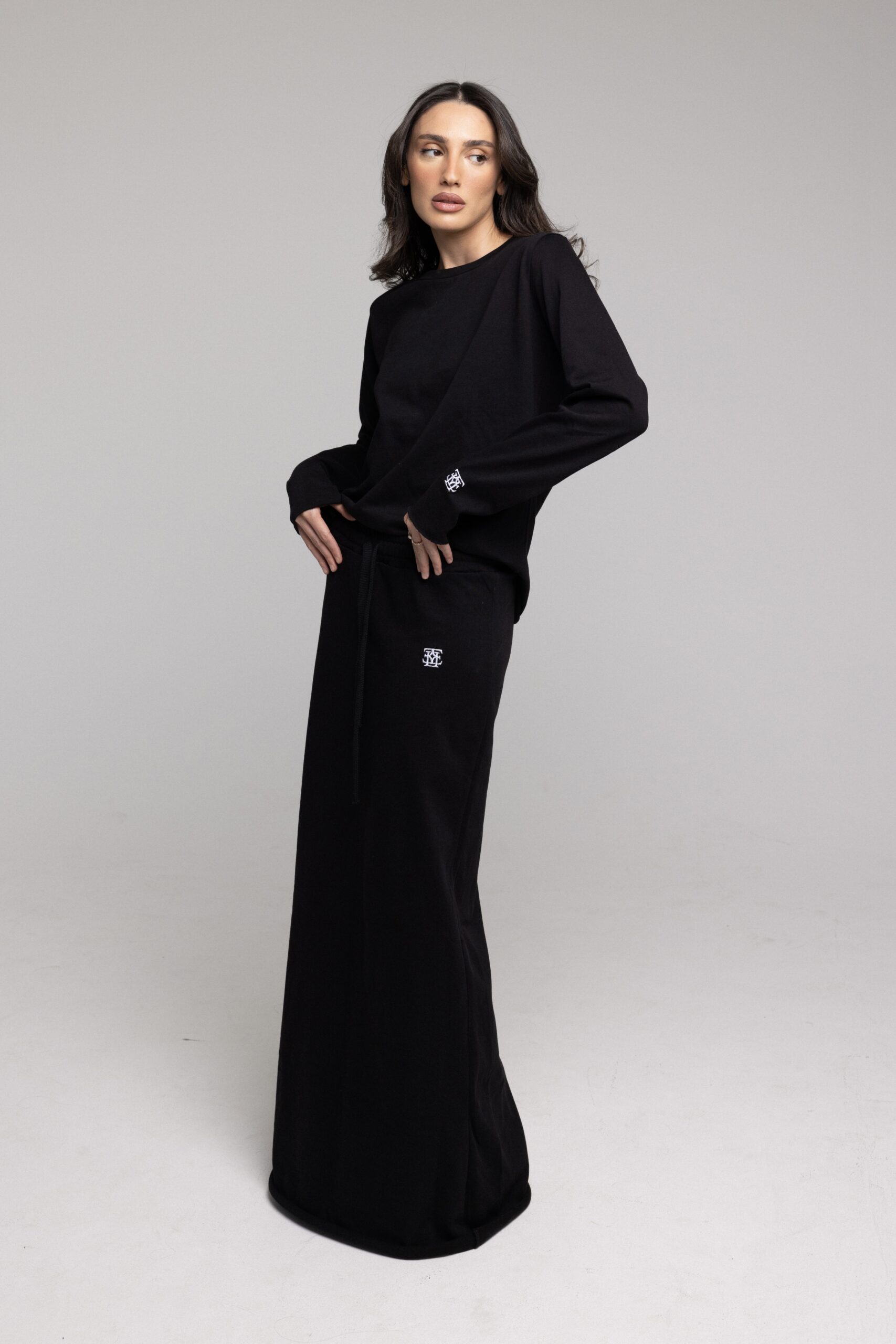 חליפת אנט שחור_4