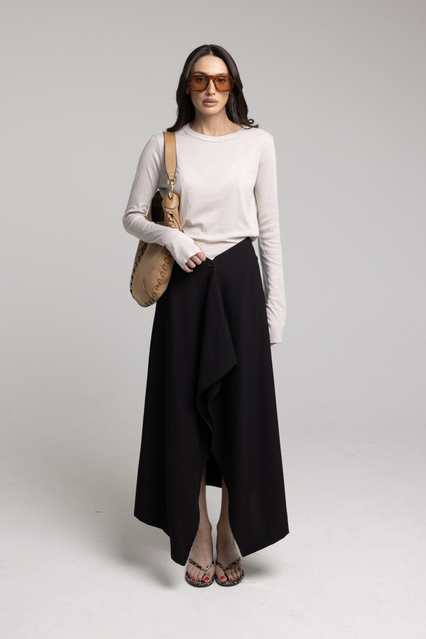 חצאית נילו שחור_4